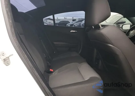 2017 Dodge Charger Se z USA, uszkodzony, nr VIN 2C3CDXBG5HH666867